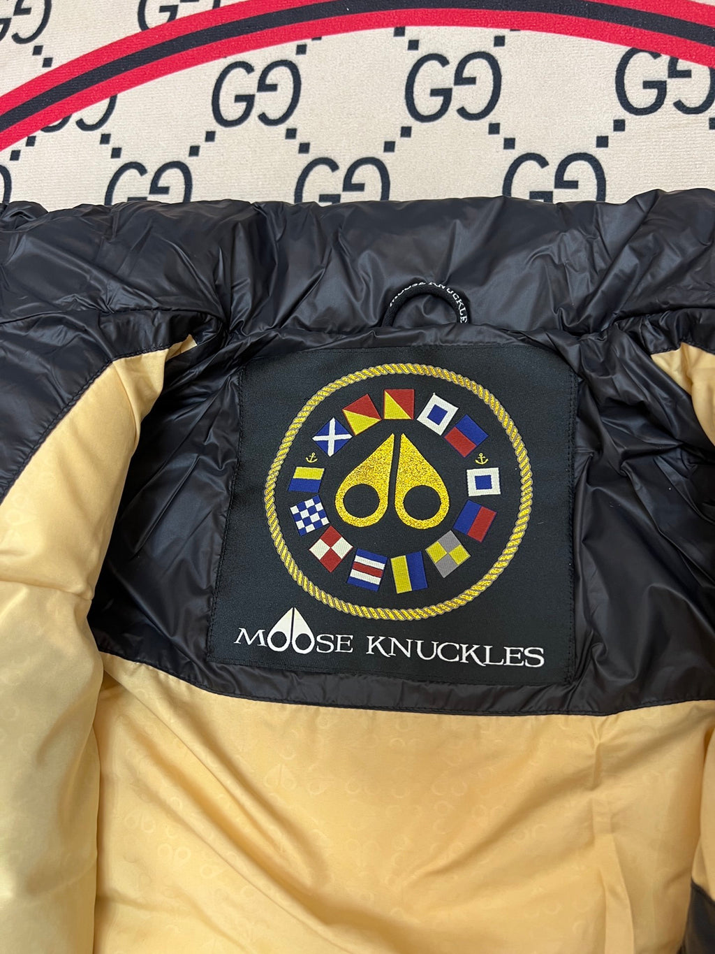 Moose Knuckles Light Grey Glossy Puffer Down Jacket with Dust Bag