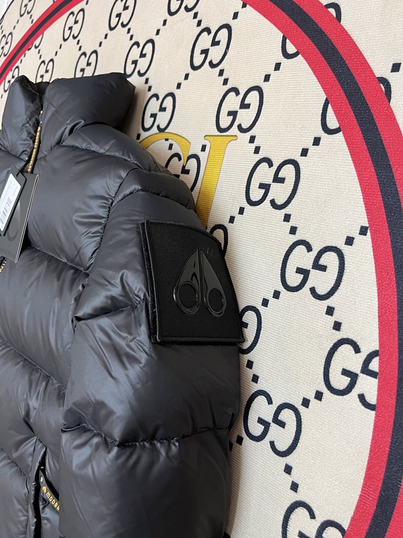 Moose Knuckles Light Grey Glossy Puffer Down Jacket with Dust Bag