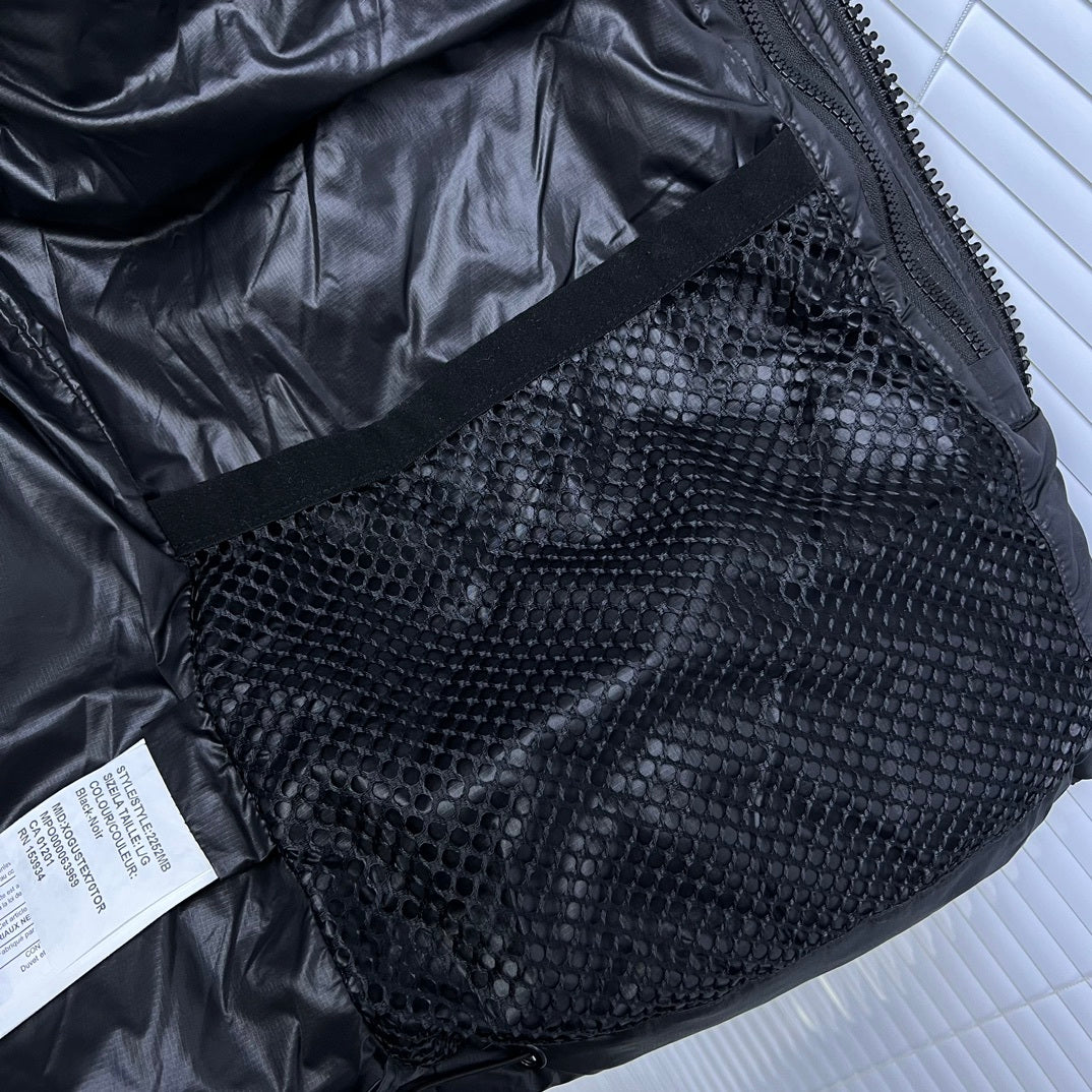 Canada Goose Black Glossy Oversized Hooded Down Puffer Jacket