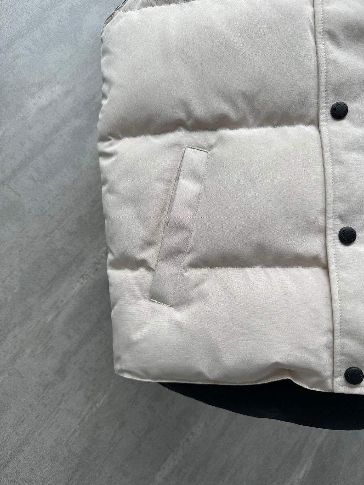 Canada Goose Cream White Down Freestyle Vest