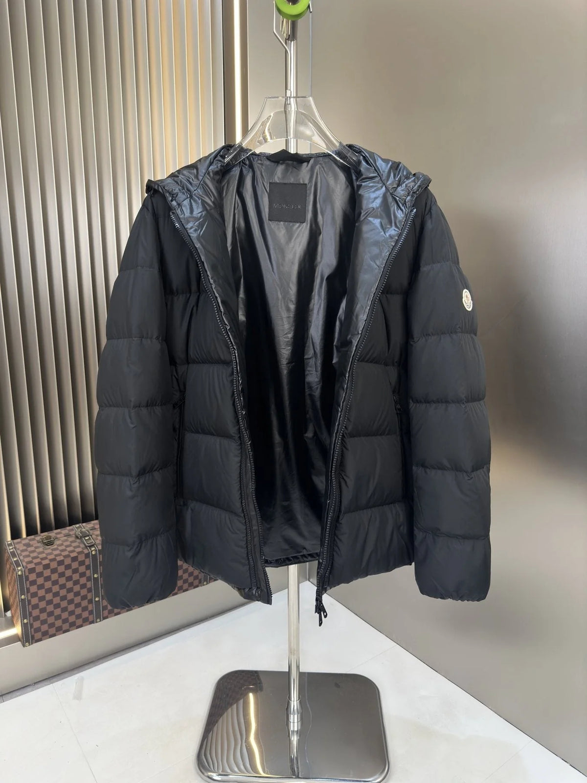 Moncler Black 2-in-1 Detachable-Hood Collarless Down Jacket
