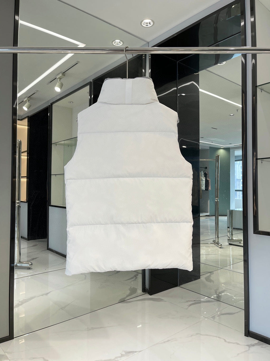 Canada Goose White Down Freestyle Vest