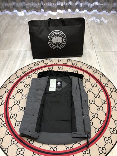 Canada Goose Graphite Grey Down Freestyle Vest
