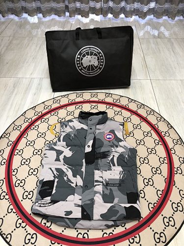 Canada Goose Grey Camo Down Freestyle Vest