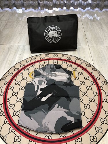 Canada Goose Grey Camo Down Freestyle Vest