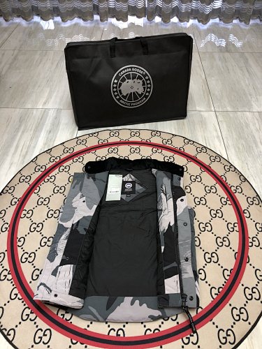 Canada Goose Grey Camo Down Freestyle Vest
